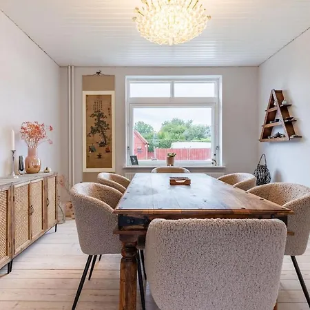 منزل ريفي Muremestervilla Ved Hav Og Skov